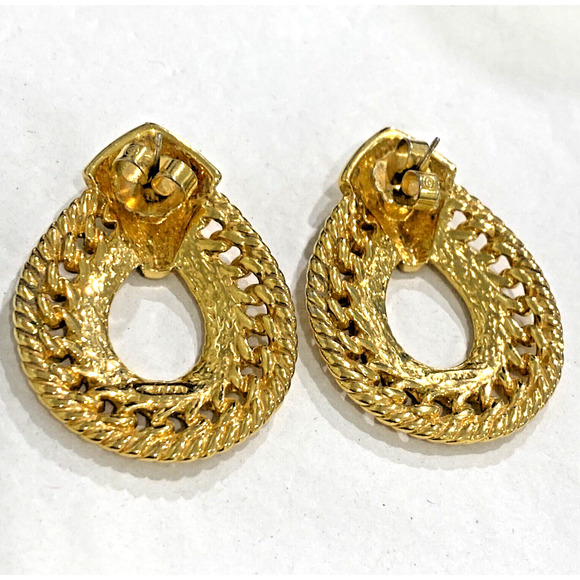Vintage Avon Goldtone Pierced Earrings Chunky Filigree Chain Boss Lady Teardrop - Picture 4 of 6
